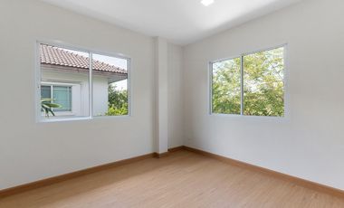 บ้านเดี่ยว 2 ชั้น รีโนเวทใหม่ หมู่บ้าน มัณฑนา แจ้งวัฒนะ-ราชพฤกษ์ ทำเลดี ติดถนนใหญ่