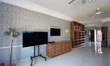 Private Pool Villa Large Land Baan Panalee Pattaya For Rent 60,000 THB