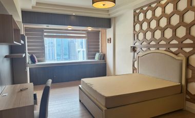 Fully Furnished 1 Bedroom with Balcony One Shangrila Place For Rent Condo Mandaluyong