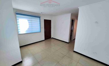 Se Arrienda Amplia y Linda Casa, Aislada de dos pisos, en Villa Amanecer, comuna de Quillota.