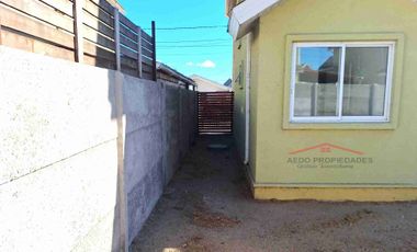 Se Arrienda Amplia y Linda Casa, Aislada de dos pisos, en Villa Amanecer, comuna de Quillota.