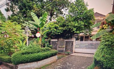Jual Rumah Klasik sangat Strategis cocok untuk Hotel, Restaurant, Cafe, Rumah Tinggal Di Pusat Komersial Bogor