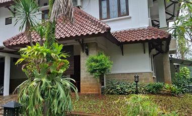 Di Jual Rumah Asri , Aman,Nyaman,Hook,Puri Sriwerdari Depan Trans Studio Mall Cibubur