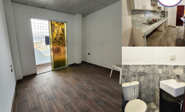 En venta casa y 3 locales comerciales en la Ciudadela la Aurora en Manta