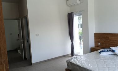 BRAND NEW VILLA READY FULLYFURNISHED BEST LOKASI DI NUSA DUA BALI