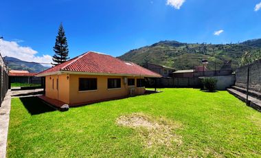 CASA EN VENTA EN PAUTE, SECTOR PIRINCAY