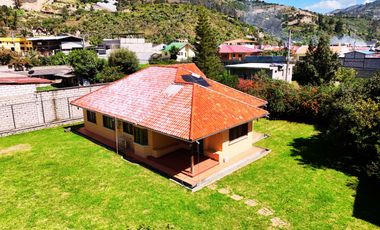 CASA EN VENTA EN PAUTE, SECTOR PIRINCAY