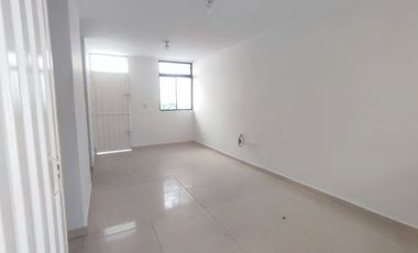 CASA EN VENTA EN LOS ROBLES SOLEDAD