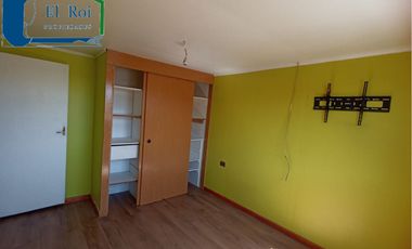 SE ARRIENDA CASA DE DOS PISOS EN LOS PINOS