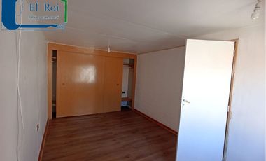 SE ARRIENDA CASA DE DOS PISOS EN LOS PINOS