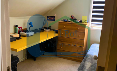 CASA DE DOS PISOS EN CONDOMINIO