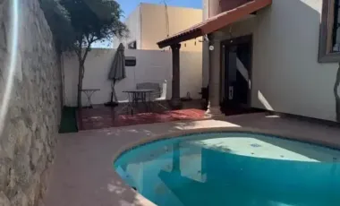 SE RENTA CASA FRACC. PUESTA DEL SOL AREA CONSULADO