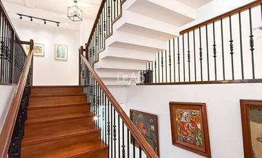 3 Storey House and Lot with Pool in AFPOVAI Phase 2, near BGC Taguig