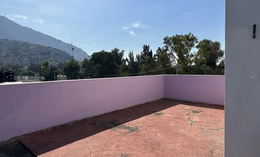 Casa en venta de 5 recamaras en Colonia Zona Escolar Oriente
