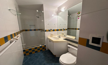 SE VENDE DEPARTAMENTO SAN ISIDRO en Av. Dos de Mayo a una cuadra de Av. Javier Prado y una cuadra Av. Salaverry