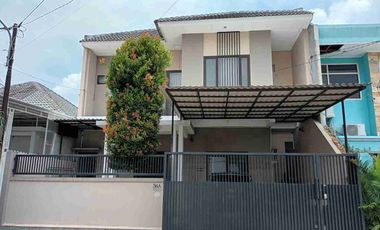 Jual Cepat Rumah 2 Lantai Siap Huni Tenggilis Dekat Raya Jemursari