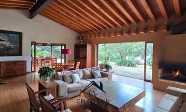 CASA EN RENTA CON ACCESO DIRECTO AL LAGO