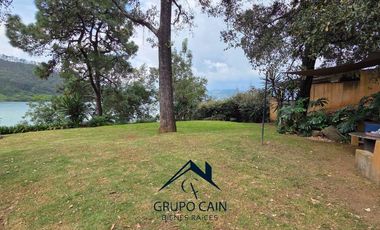 CASA EN RENTA CON ACCESO DIRECTO AL LAGO