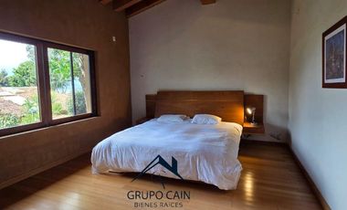 CASA EN RENTA CON ACCESO DIRECTO AL LAGO