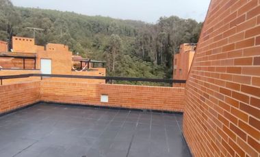 VENTA DE PENTHOUSE DUPLEX- SIERRAS DEL MORAL