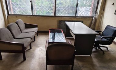 Dijual /disewa  ruko 3 lt di jln Cideng Timur