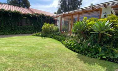 VENTA CASA UNA PLANTA CLUB GOLF LOS CERROS SANGOLQUÍ VALLE DE LOS CHILLOS