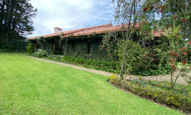 VENTA CASA UNA PLANTA CLUB GOLF LOS CERROS SANGOLQUÍ VALLE DE LOS CHILLOS