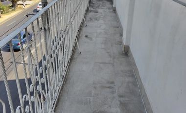 Edificio con locales comerciales en Ecatepec