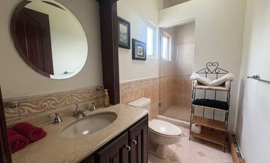 Hacienda de Vallescondido Contigua al Bosque