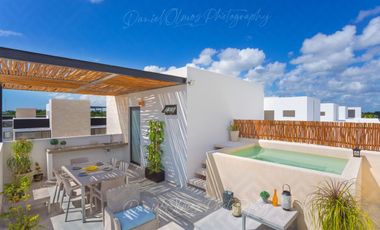CASA CON ROOF TOP Y ALBERCA