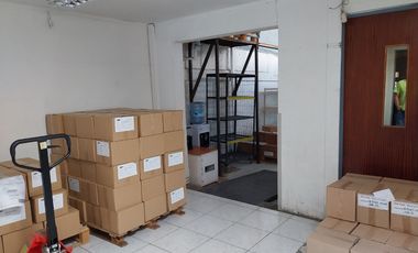 Bodegas Y Oficinas General Gana Cercano Calle San Diego