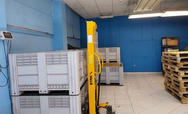 Bodegas Y Oficinas General Gana Cercano Calle San Diego