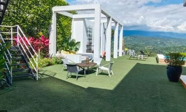 CASA  DE DESCANSO EN CONDOMINIO - ESTRATO 6 - ANAPOIMA