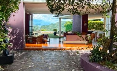 CASA  DE DESCANSO EN CONDOMINIO - ESTRATO 6 - ANAPOIMA