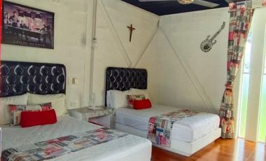 CASA  DE DESCANSO EN CONDOMINIO - ESTRATO 6 - ANAPOIMA