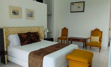 CASA  DE DESCANSO EN CONDOMINIO - ESTRATO 6 - ANAPOIMA