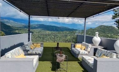 CASA  DE DESCANSO EN CONDOMINIO - ESTRATO 6 - ANAPOIMA