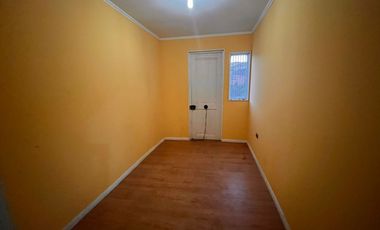 HERMOSA CASA REMODELADA 5 DORMIT CERRO SANTO DOMINGO