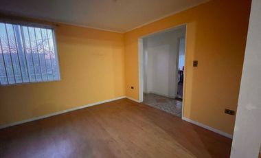 HERMOSA CASA REMODELADA 5 DORMIT CERRO SANTO DOMINGO