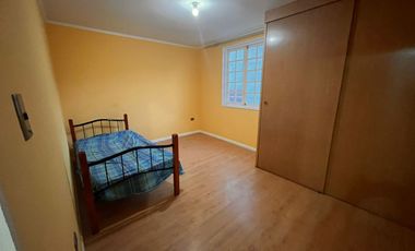 HERMOSA CASA REMODELADA 5 DORMIT CERRO SANTO DOMINGO