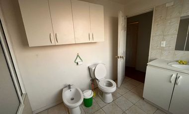 HERMOSA CASA REMODELADA 5 DORMIT CERRO SANTO DOMINGO