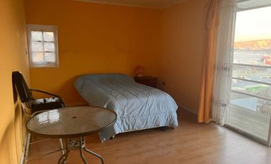 HERMOSA CASA REMODELADA 5 DORMIT CERRO SANTO DOMINGO