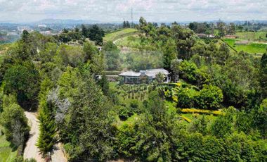 Casa Campestre en Urbanización cerrada Marinilla (Ant)