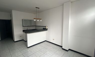 Alquilo suite de 2 ambientes en Alamos Norte