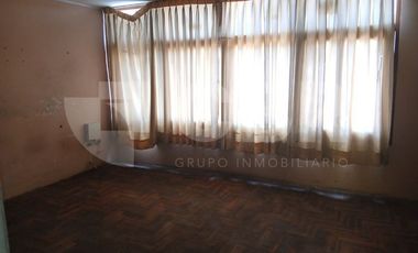 VENTA CASA COMO TERRENO EN SURCO