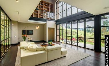 Casa Amoblada en Arriendo Sector Alto de las Palmas - Envigado