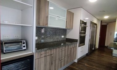 VENDO EN CHICO RESERVADO  APARTAMENTO CON TERRAZAS Y BALCÓN .