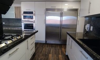 VENDO EN CHICO RESERVADO  APARTAMENTO CON TERRAZAS Y BALCÓN .