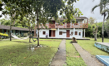 HOSTERIA EN VENTA UBICADA EN MONTAÑITA ECUADOR