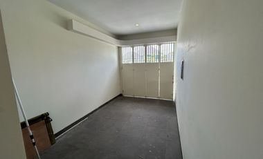 Rumah Premium Ada Kolam Renangnya, Di Kawasan Elit Kota Makassar, Dekat Universitas Hasanuddin